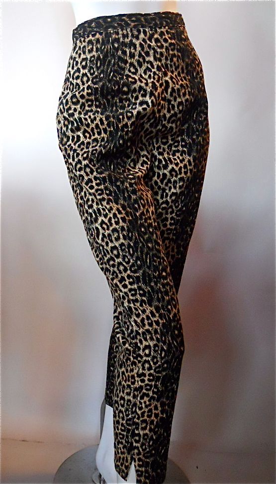 Dorotheas Closet Vintage Pants Capri Pants Vintage Leopard Print Pants